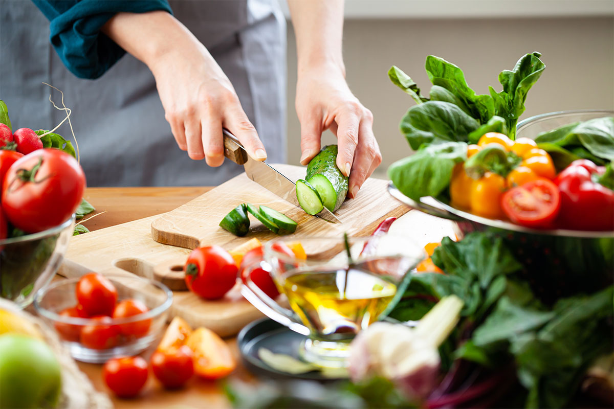 Fresh food to help with diverticulosis prevention in NYC.